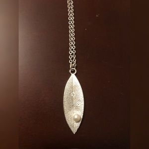 Vantel Pearl Quite Moments